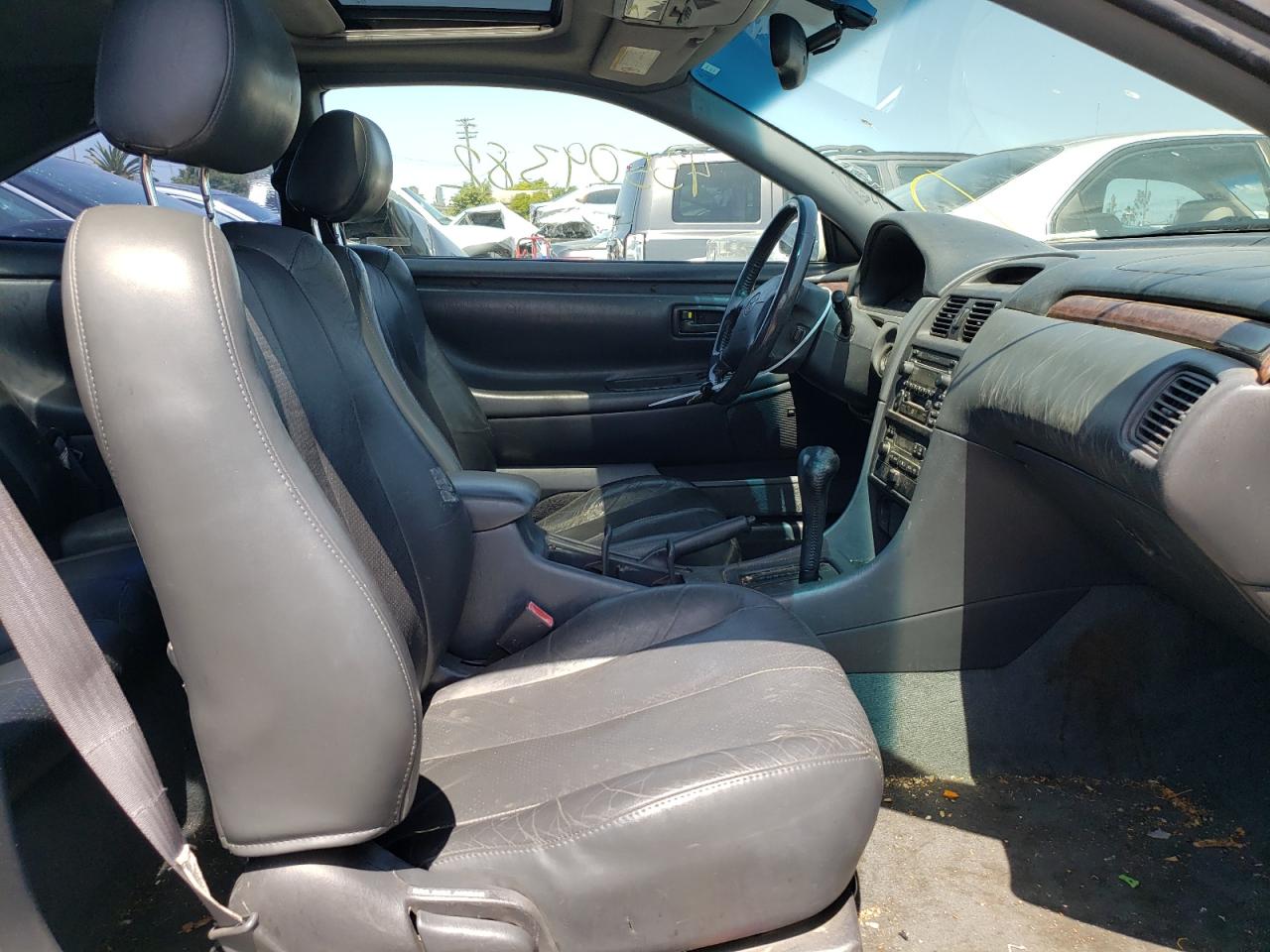 Photo 5 from auction – 2001 TOYOTA CAMRY SOLA with VIN 2T1CF28PX1C535949