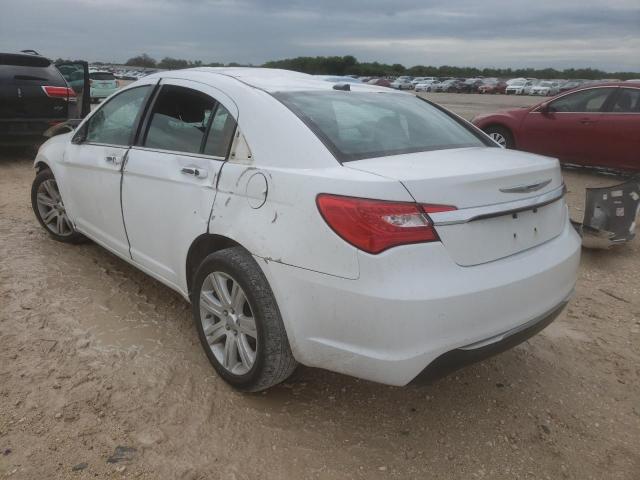 Photo 3 from auction – 2013 CHRYSLER 200 LX with VIN 1C3CCBAB5DN705308