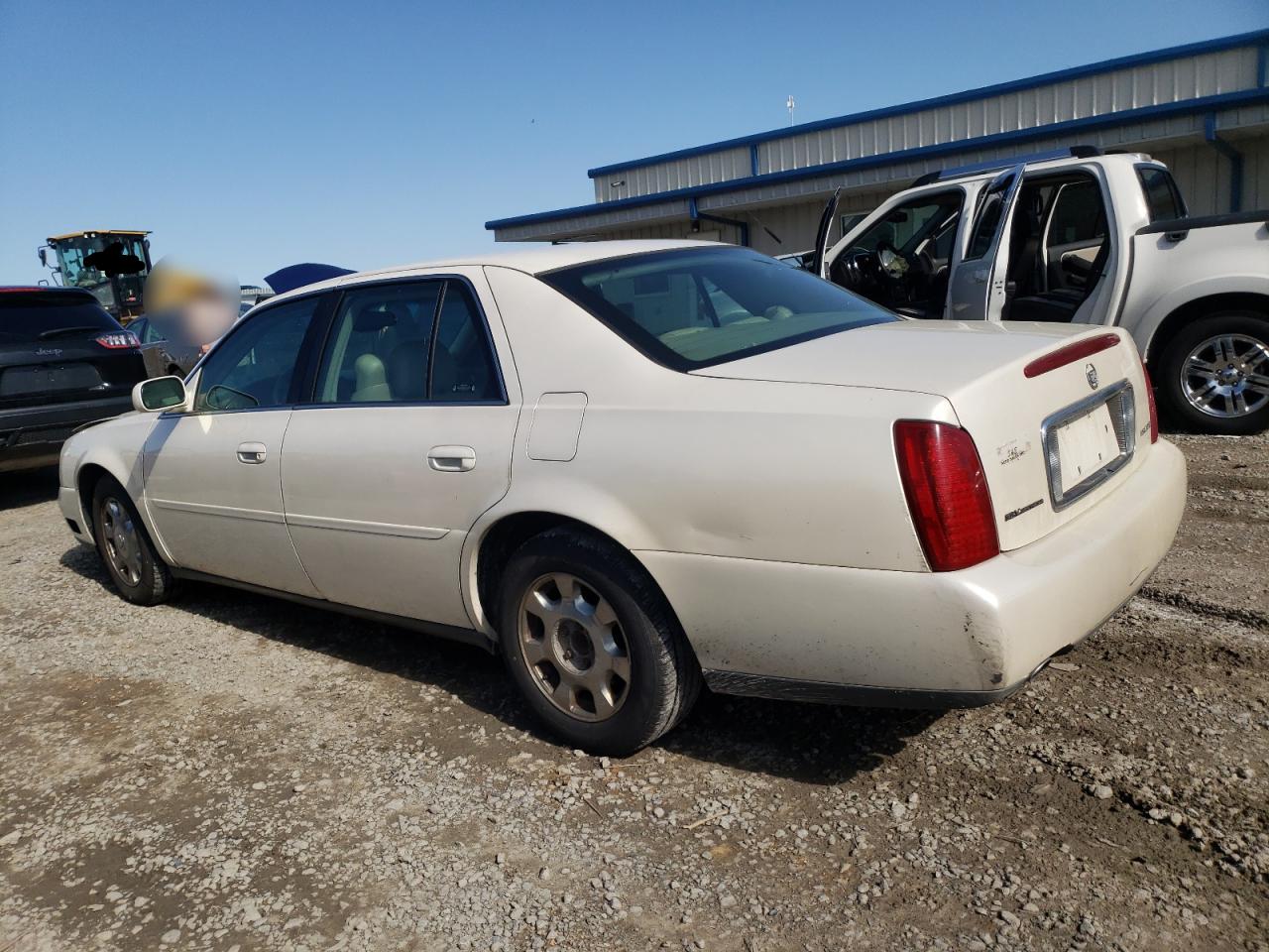 Photo 3 from auction – 2002 CADILLAC DEVILLE with VIN 1G6KD54Y52U115069