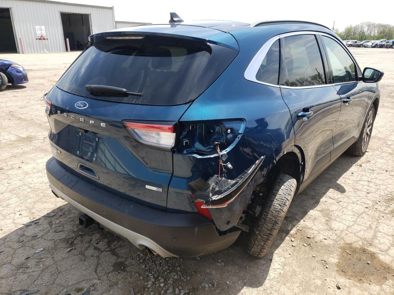 Photo 4 from auction – 2020 FORD ESCAPE TIT with VIN 1FMCU9J99LUA99400