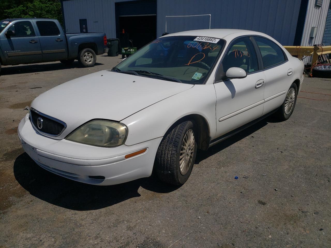 Photo 2 from auction – 2003 MERCURY SABLE with VIN 1MEFM50U13A606824