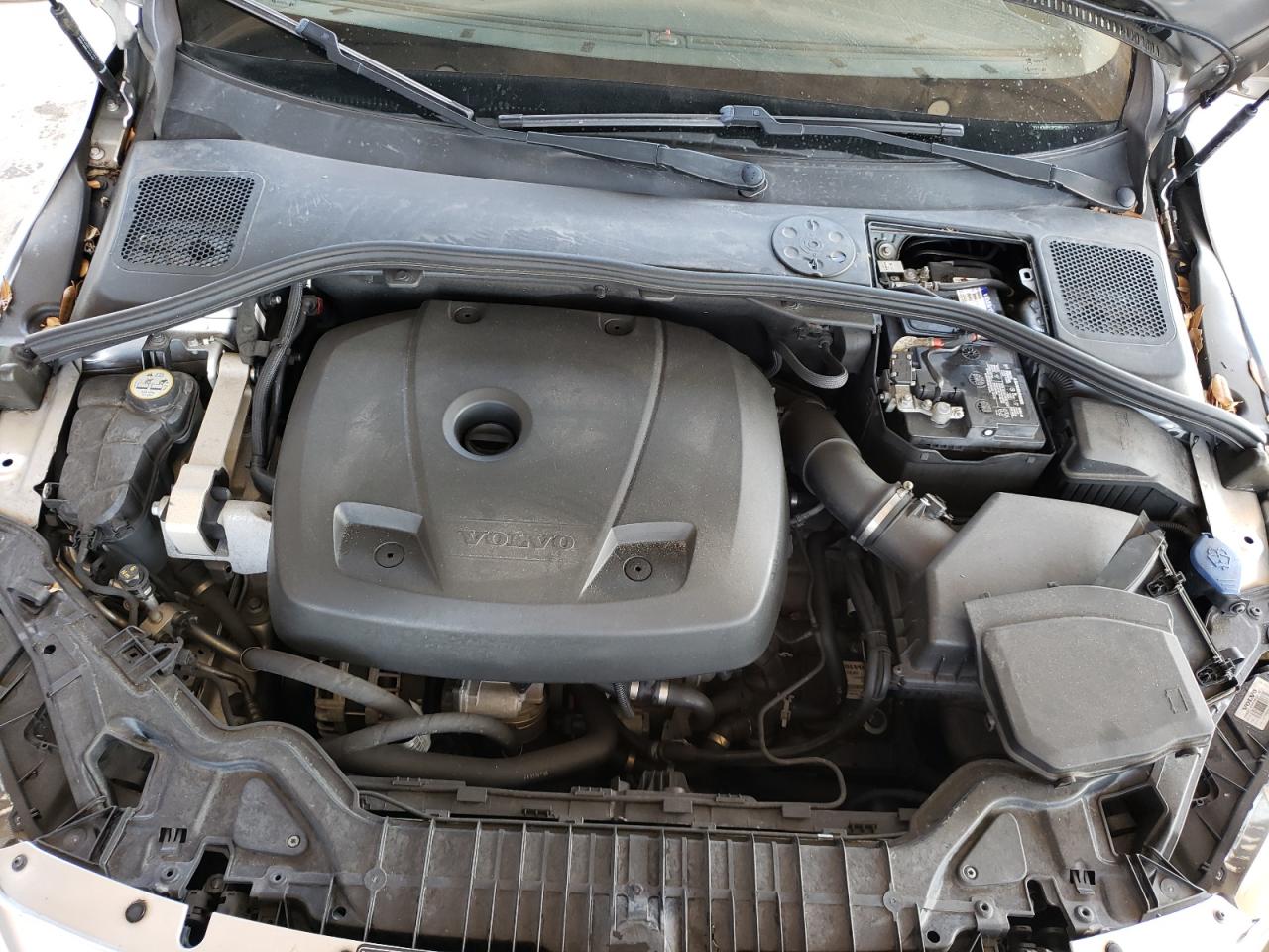 Photo 7 from auction – 2015 VOLVO S60 PREMIE with VIN YV140MFK3F2355463