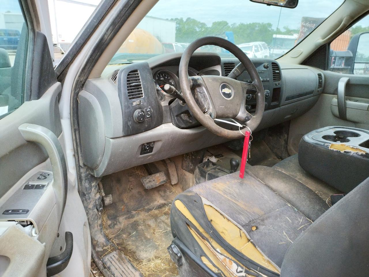 Photo 9 from auction – 2012 CHEVROLET SILVERADO with VIN 1GC0KVCG9CZ106222