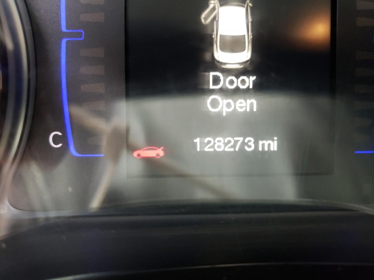 Photo 8 from auction – 2015 CHRYSLER 200 S with VIN 1C3CCCBB9FN658162
