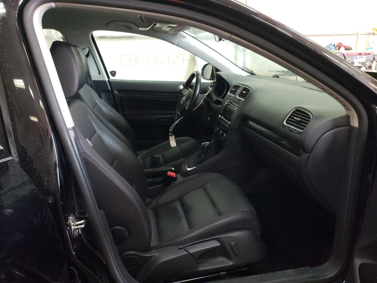 Photo 5 from auction – 2012 VOLKSWAGEN JETTA TDI with VIN 3VWPL7AJ2CM632955
