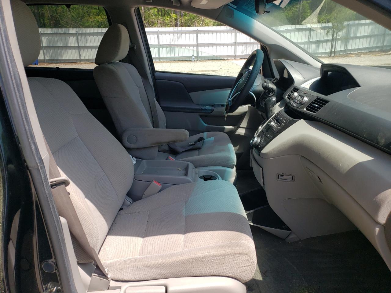 Photo 5 from auction – 2012 HONDA ODYSSEY EX with VIN 5FNRL5H40CB137383