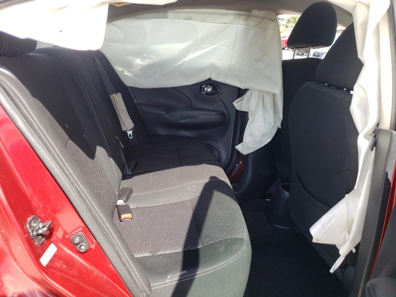 Photo 6 from auction – 2018 NISSAN VERSA S with VIN 3N1CN7AP8JL838481