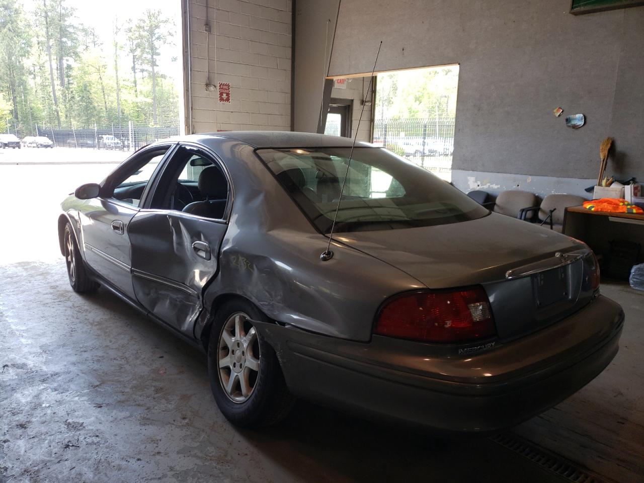Photo 3 from auction – 2002 MERCURY SABLE with VIN 1MEFM55S42A615698