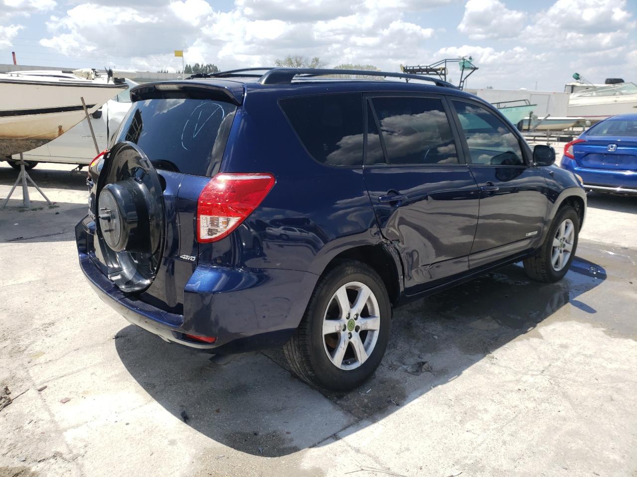 Photo 4 from auction – 2007 TOYOTA RAV4 LIMIT with VIN JTMBK31V175025114