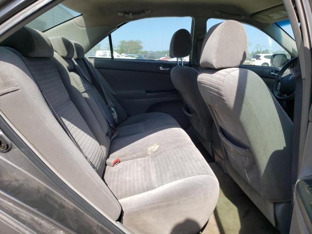 Photo 6 from auction – 2005 TOYOTA CAMRY LE with VIN 4T1BE32K45U947676
