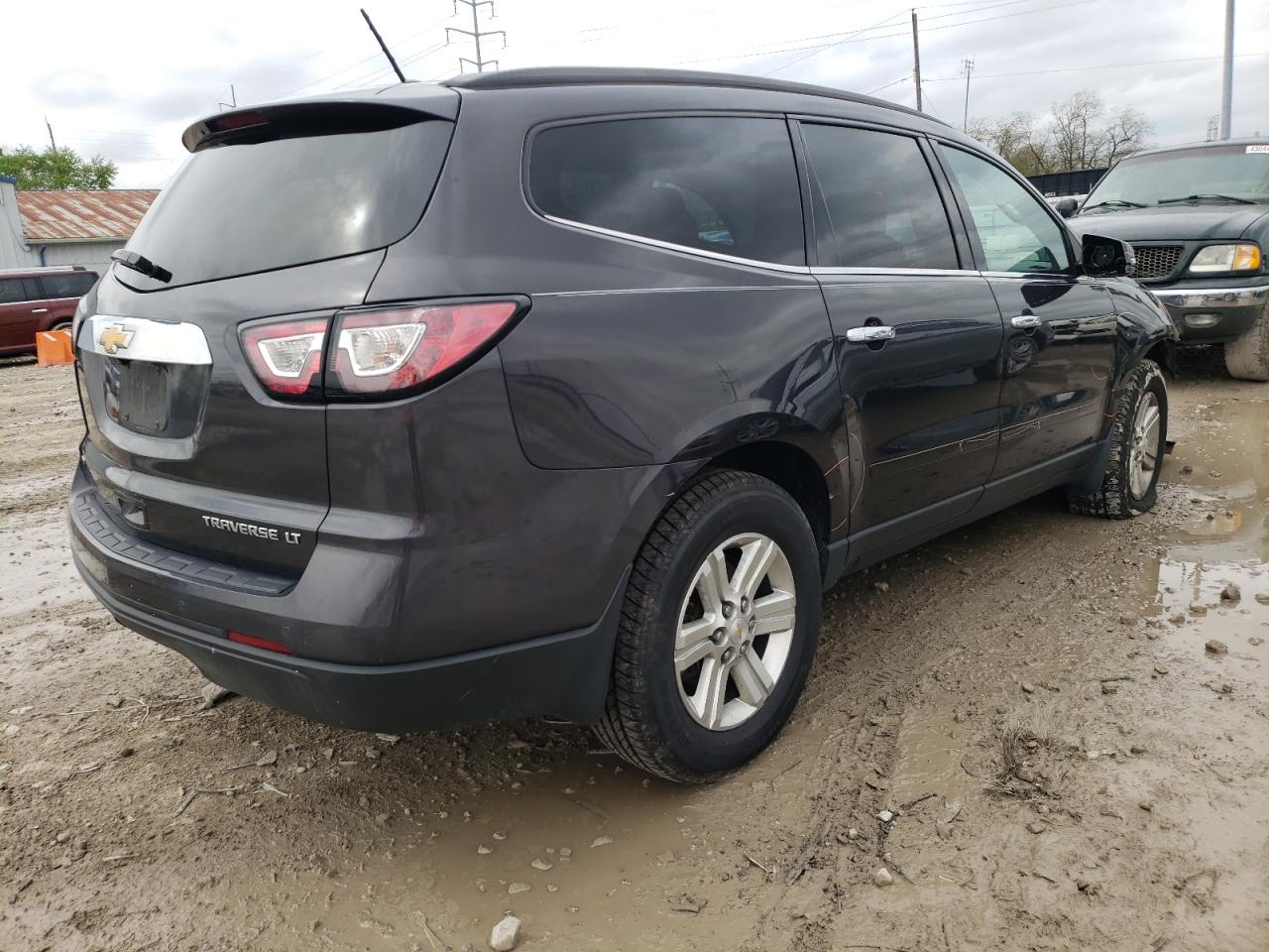 Photo 4 from auction – 2014 CHEVROLET TRAVERSE L with VIN 1GNKVHKD4EJ116027