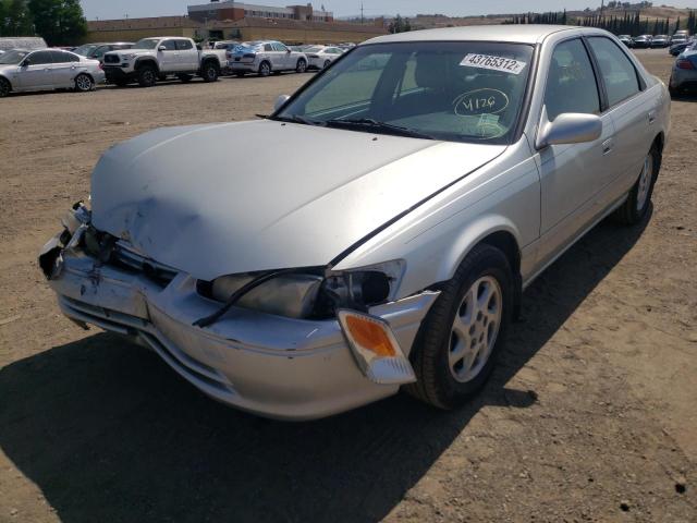 Photo 2 from auction – 2001 TOYOTA CAMRY CE with VIN JT2BG22K010555331
