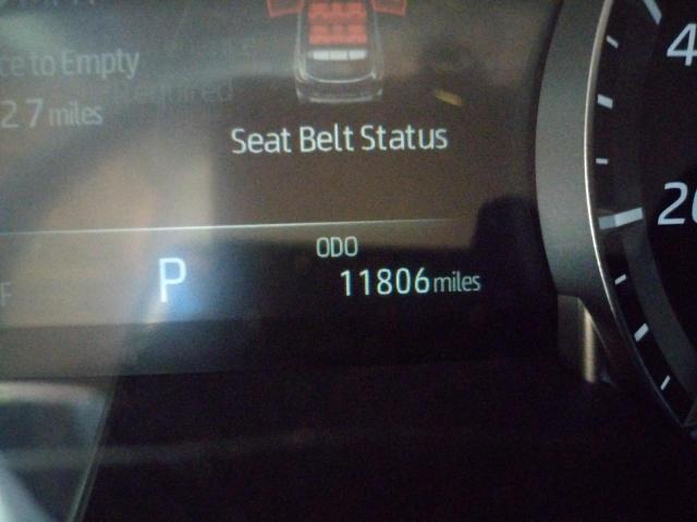 Photo 8 from auction – 2021 TOYOTA HIGHLANDER with VIN 5TDHZRBH0MS557252
