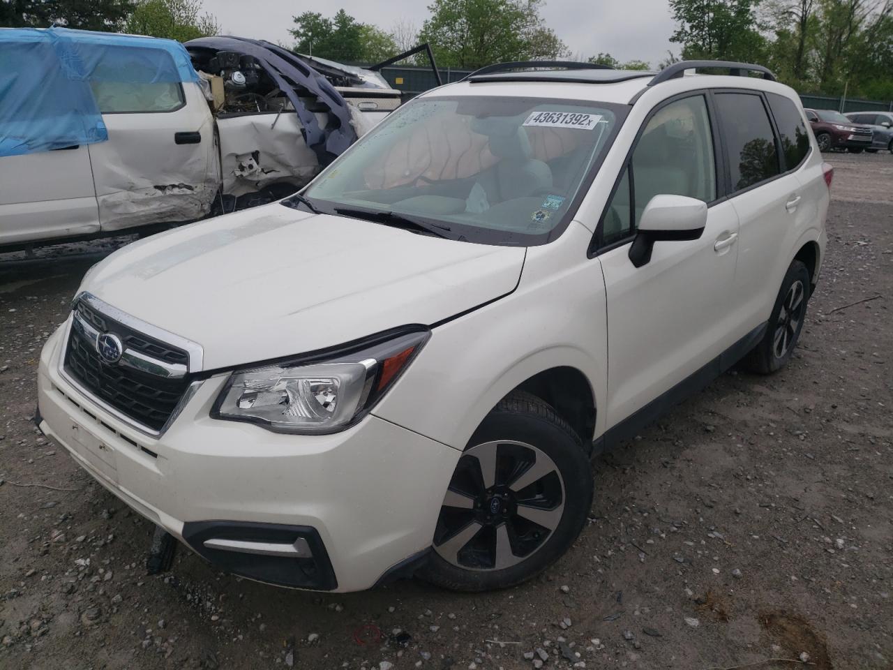 Photo 2 from auction – 2017 SUBARU FORESTER 2 with VIN JF2SJAEC3HH411891
