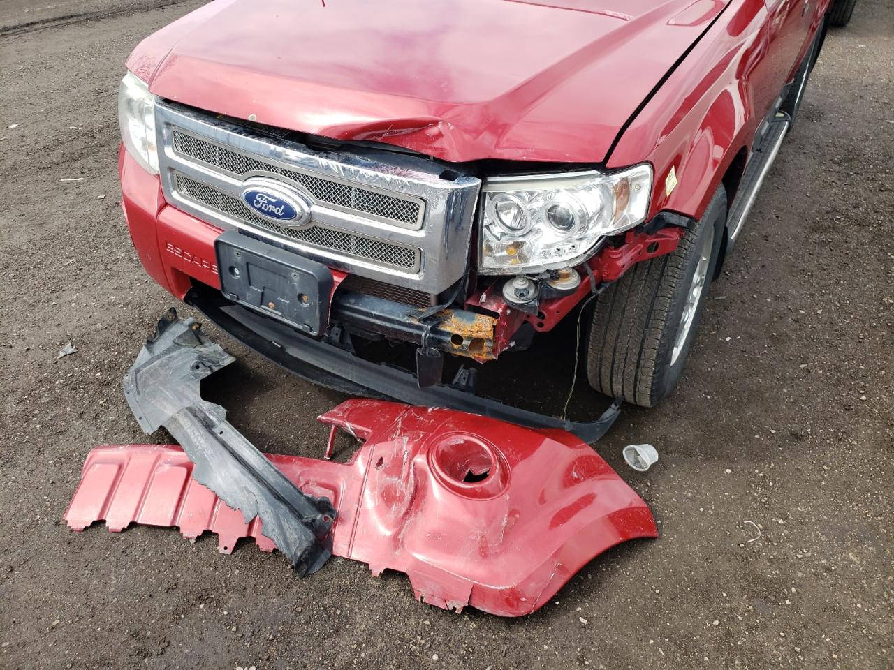 Photo 9 from auction – 2011 FORD ESCAPE XLT with VIN 1FMCU9DG0BKA35041