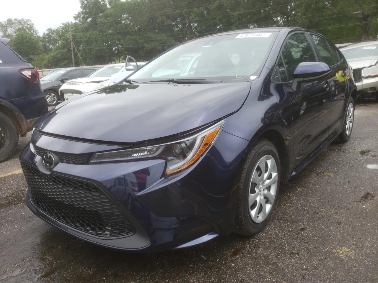 Photo 2 from auction – 2021 TOYOTA COROLLA LE with VIN 5YFEPMAE7MP267277