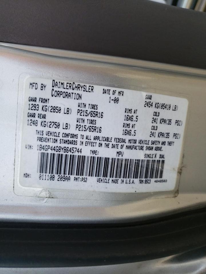 Photo 10 from auction – 2000 DODGE GRAND CARA with VIN 1B4GP44G8YB645744