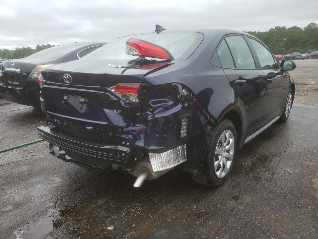 Photo 4 from auction – 2021 TOYOTA COROLLA LE with VIN 5YFEPMAE7MP267277