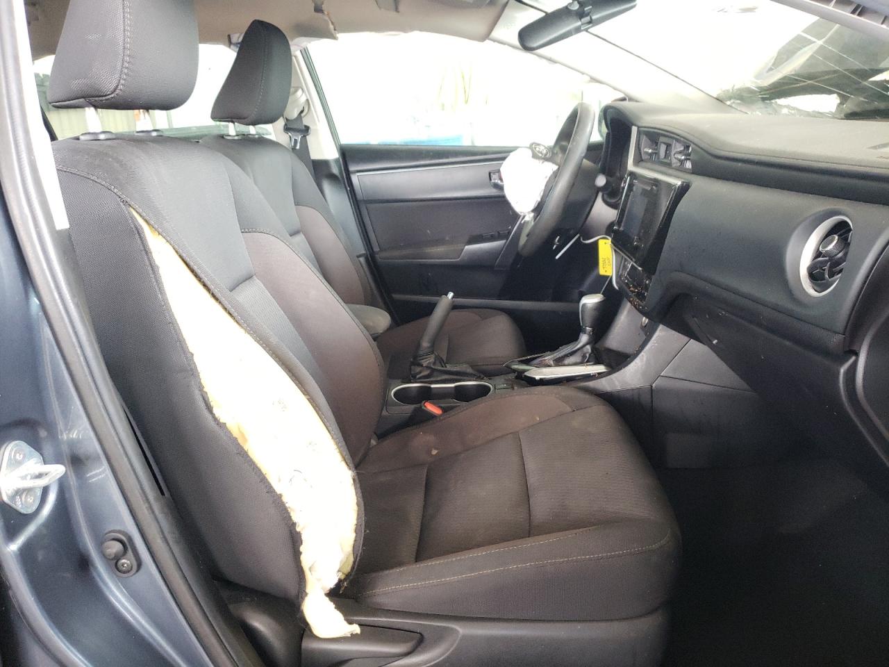 Photo 5 from auction – 2019 TOYOTA COROLLA L with VIN 2T1BURHE6KC156893