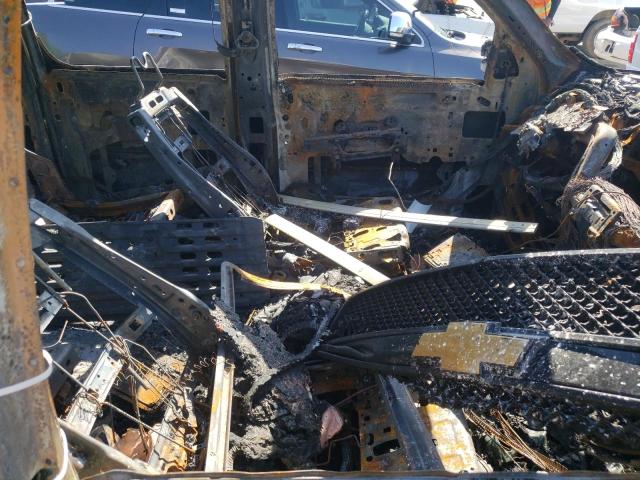 Photo 5 from auction – 2011 CHEVROLET SUBURBAN C with VIN 1GNSCKE01BR328652