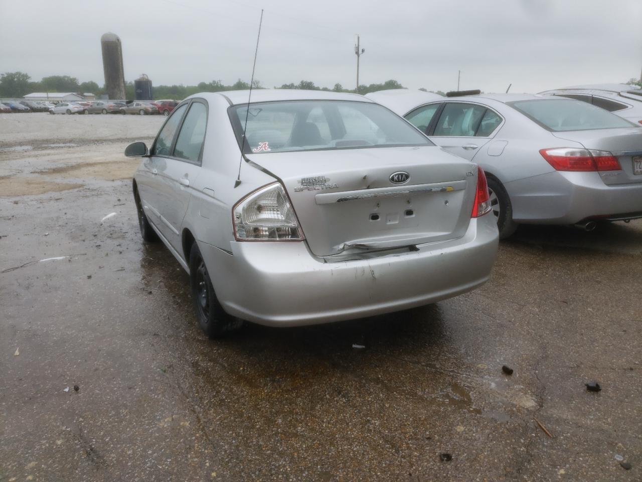 Photo 3 from auction – 2008 KIA SPECTRA EX with VIN KNAFE122185534684