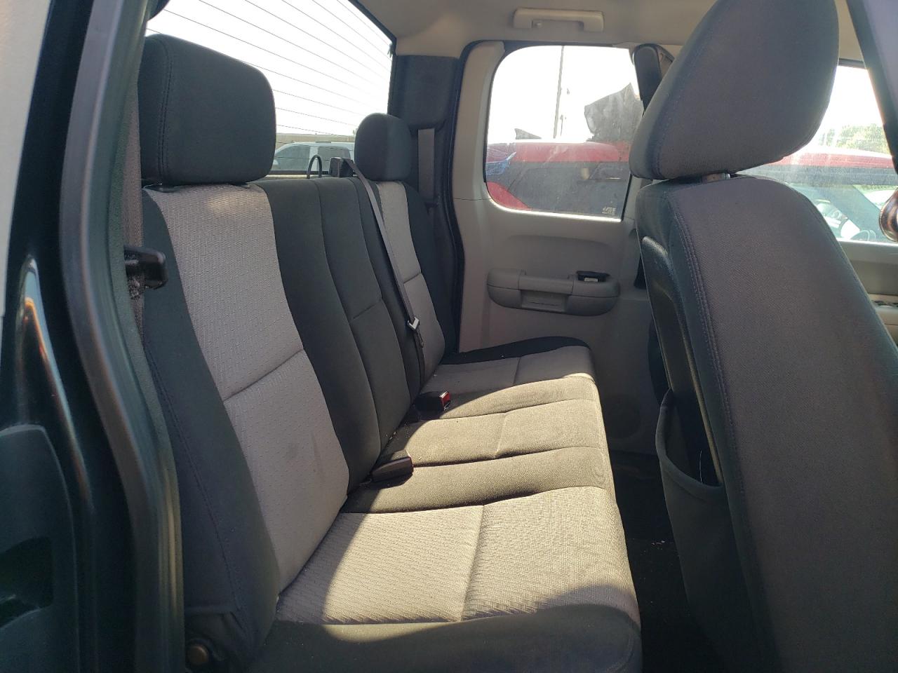 Photo 6 from auction – 2009 CHEVROLET SILVERADO with VIN 1GCEC19C19Z183062