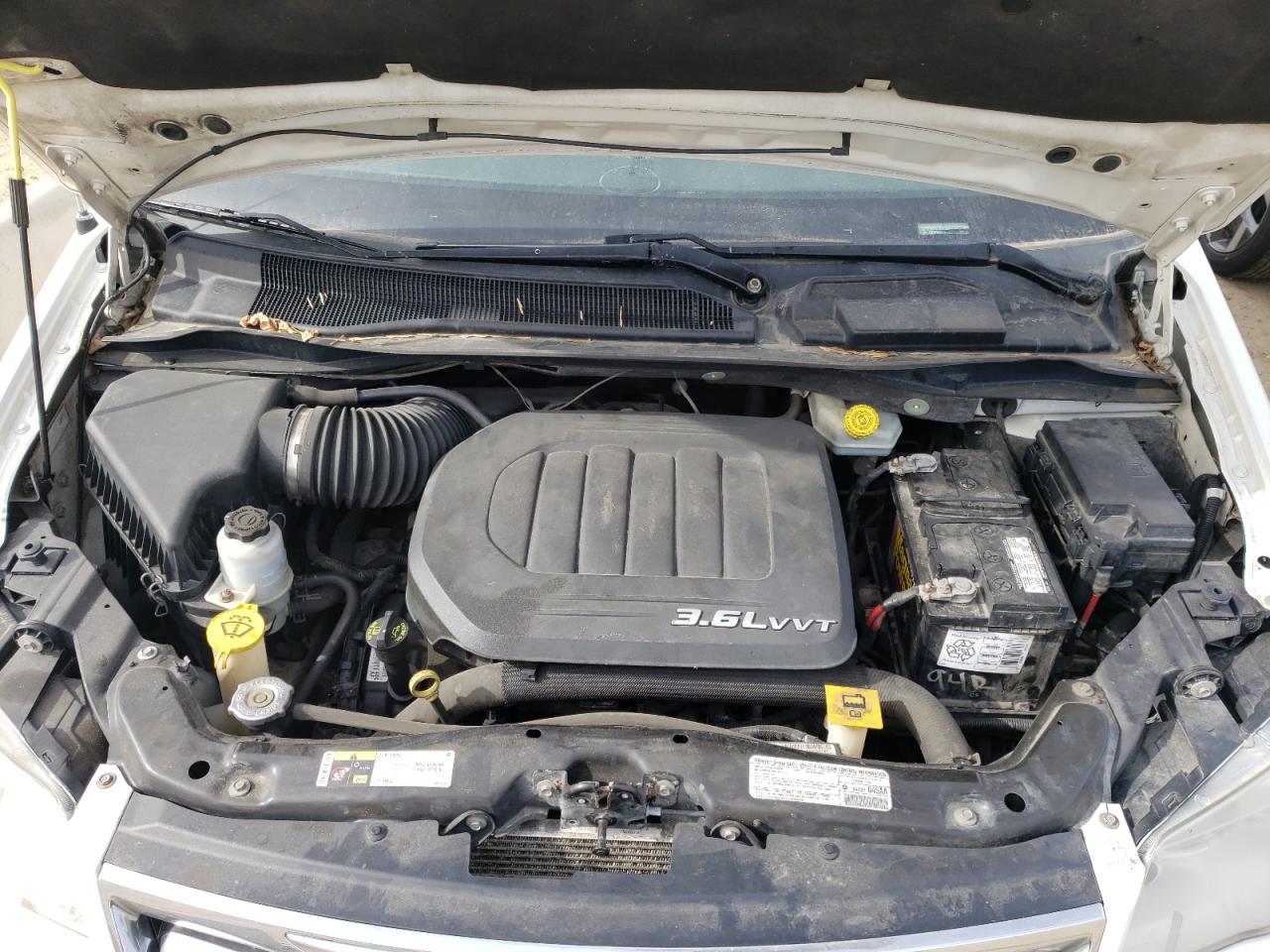 Photo 7 from auction – 2013 CHRYSLER TOWN & COU with VIN 2C4RC1BG3DR670846