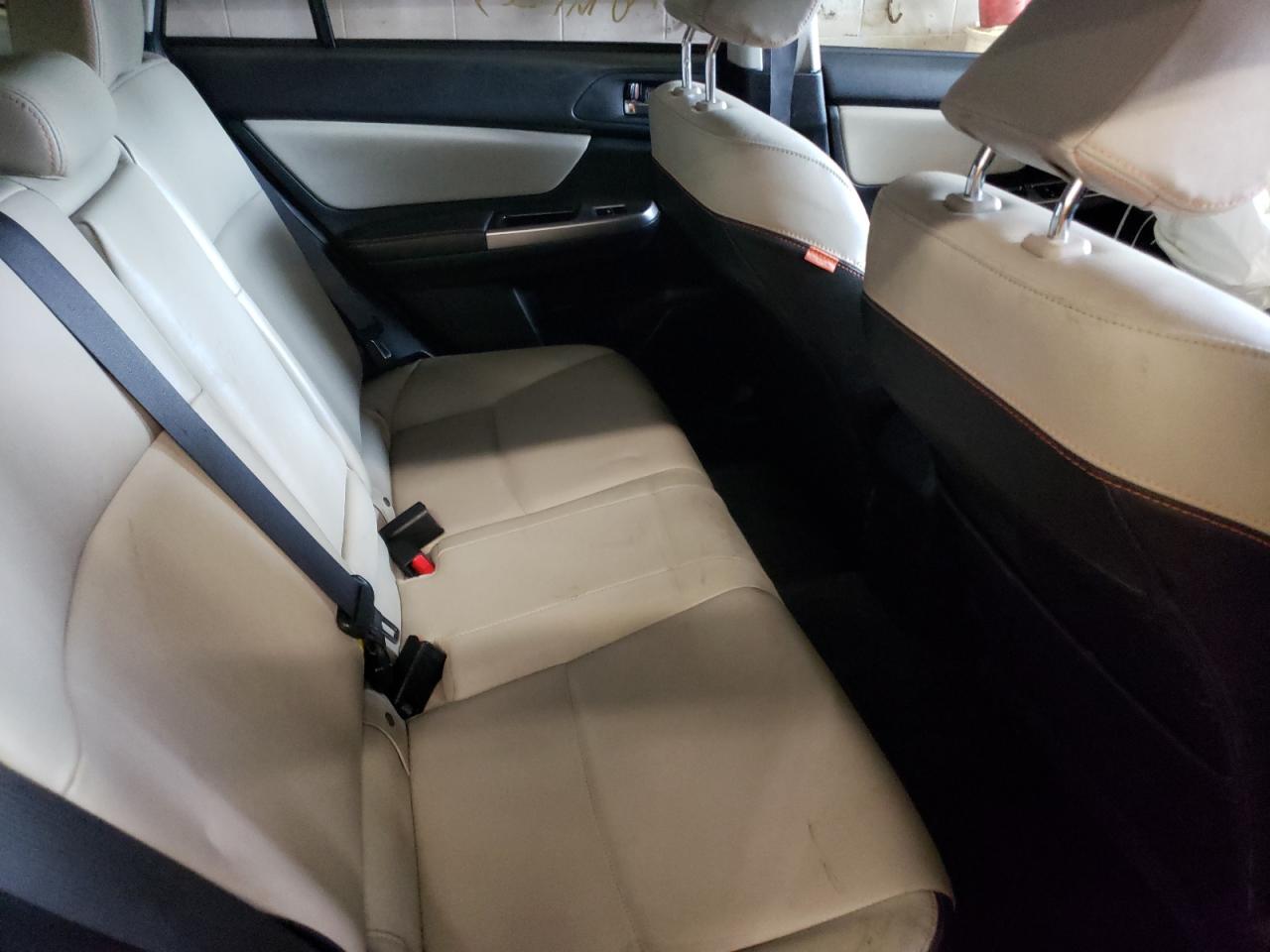 Photo 6 from auction – 2017 SUBARU CROSSTREK with VIN JF2GPANC4HH279549