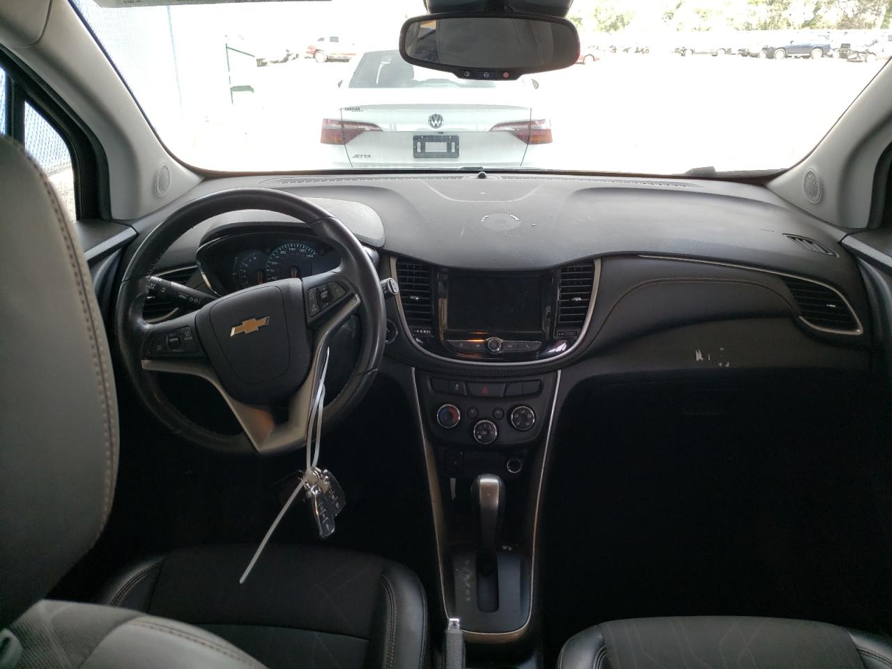 Photo 9 from auction – 2019 CHEVROLET TRAX 1LT with VIN KL7CJLSB9KB938013