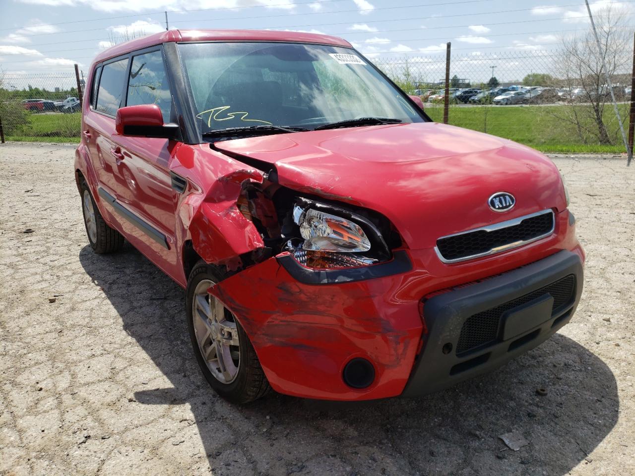 KIA SOUL + 2011 with VIN KNDJT2A25B7295193 - Photo from auction