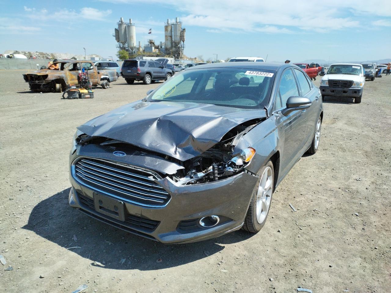 Photo 2 from auction – 2016 FORD FUSION SE with VIN 3FA6P0HD9GR306286
