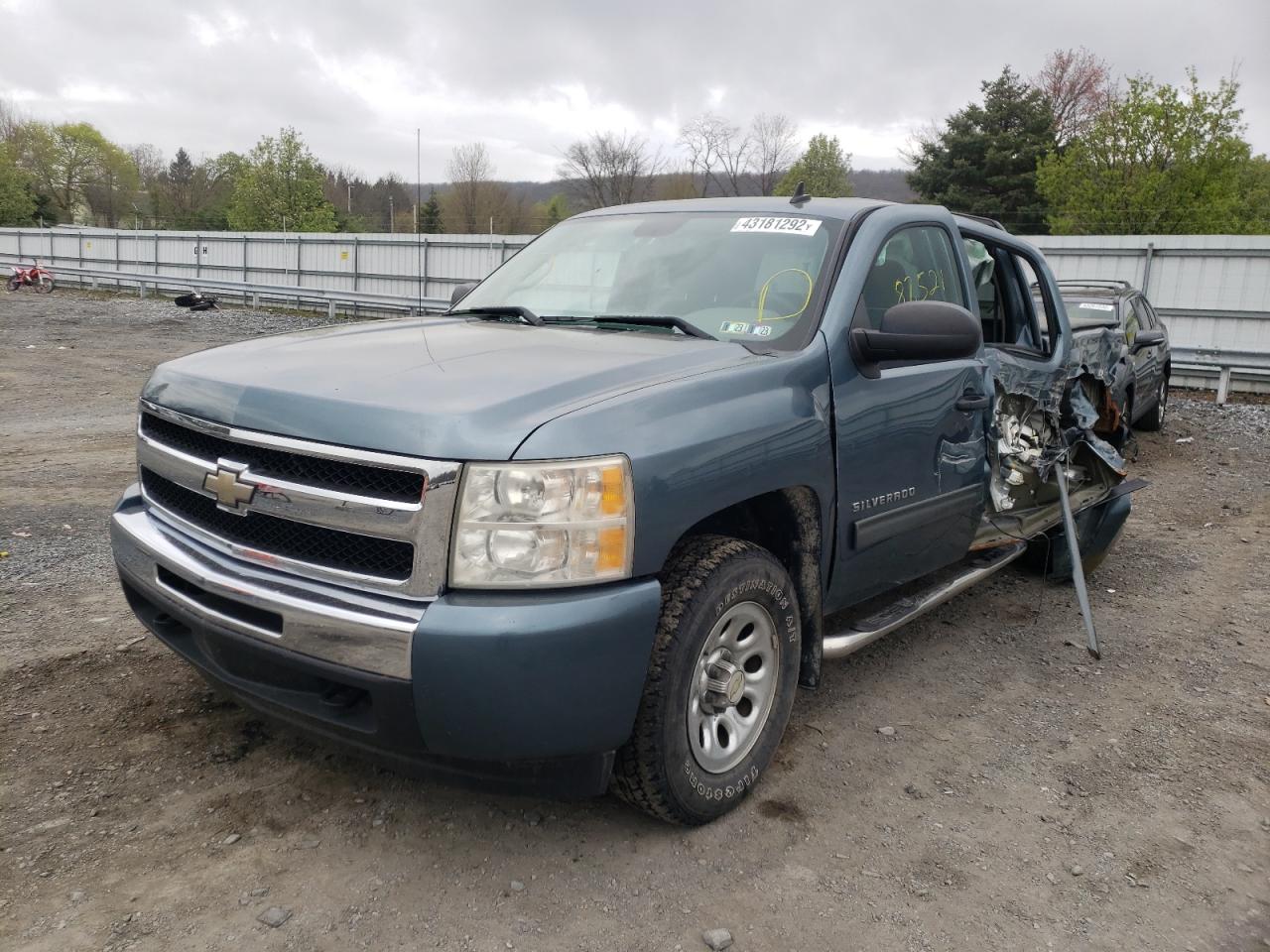Photo 2 from auction – 2011 CHEVROLET SILVERADO with VIN 3GCPKREA0BG227895