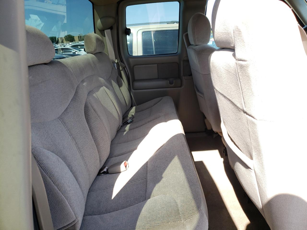 Photo 6 from auction – 2001 GMC NEW SIERRA with VIN 2GTEC19T611209331