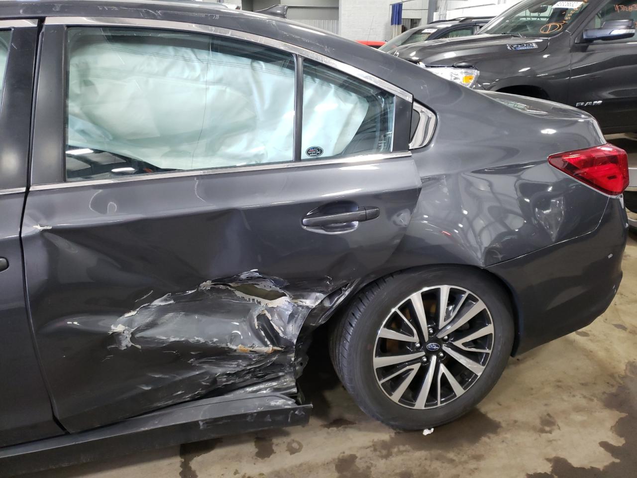 Photo 9 from auction – 2018 SUBARU LEGACY 2.5 with VIN 4S3BNAC61J3009791