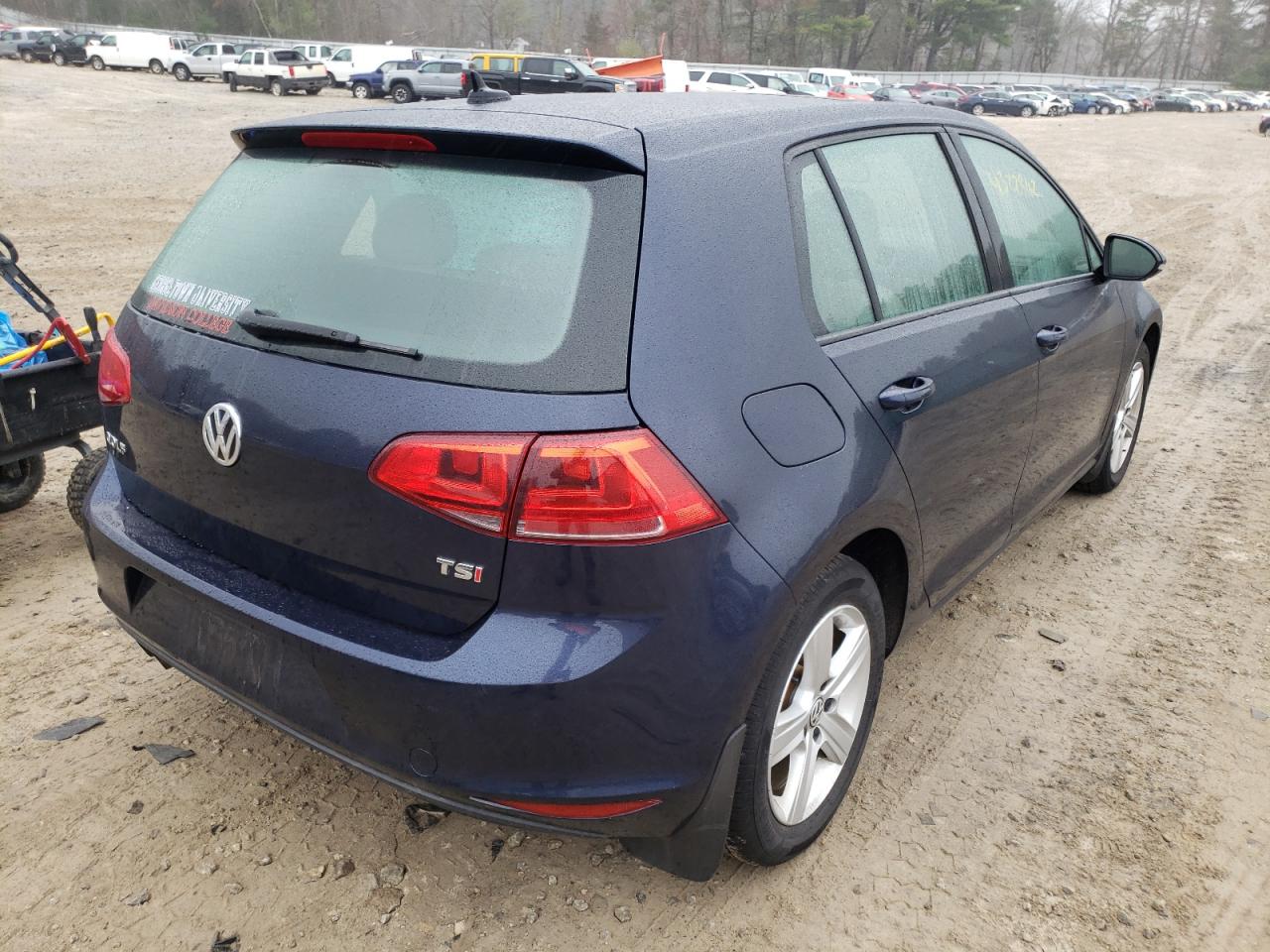 Photo 4 from auction – 2017 VOLKSWAGEN GOLF S with VIN 3VW217AU6HM060175