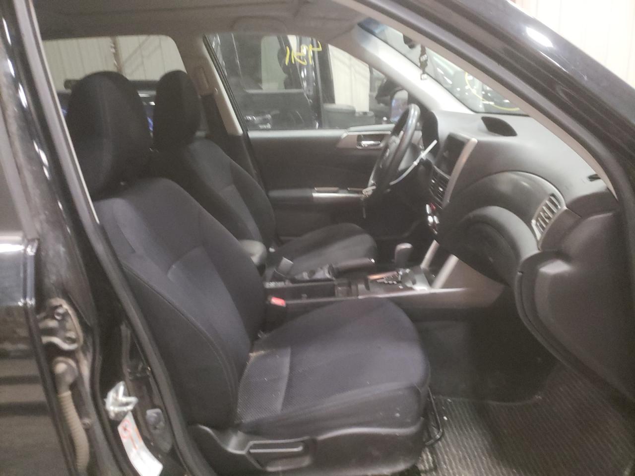 Photo 5 from auction – 2011 SUBARU FORESTER 2 with VIN JF2SHBDC1BH744083