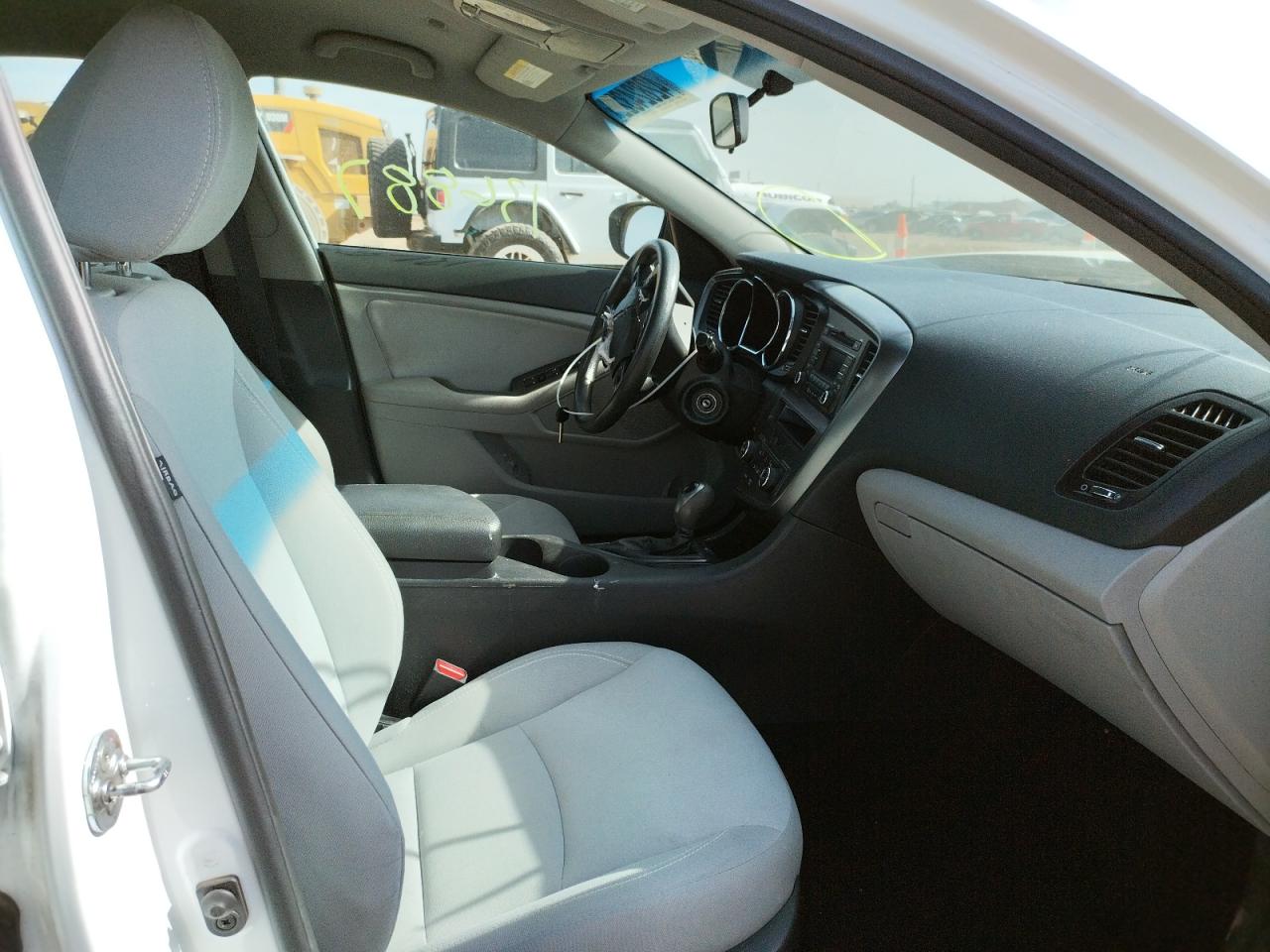 Photo 5 from auction – 2013 KIA OPTIMA LX with VIN 5XXGM4A7XDG114730
