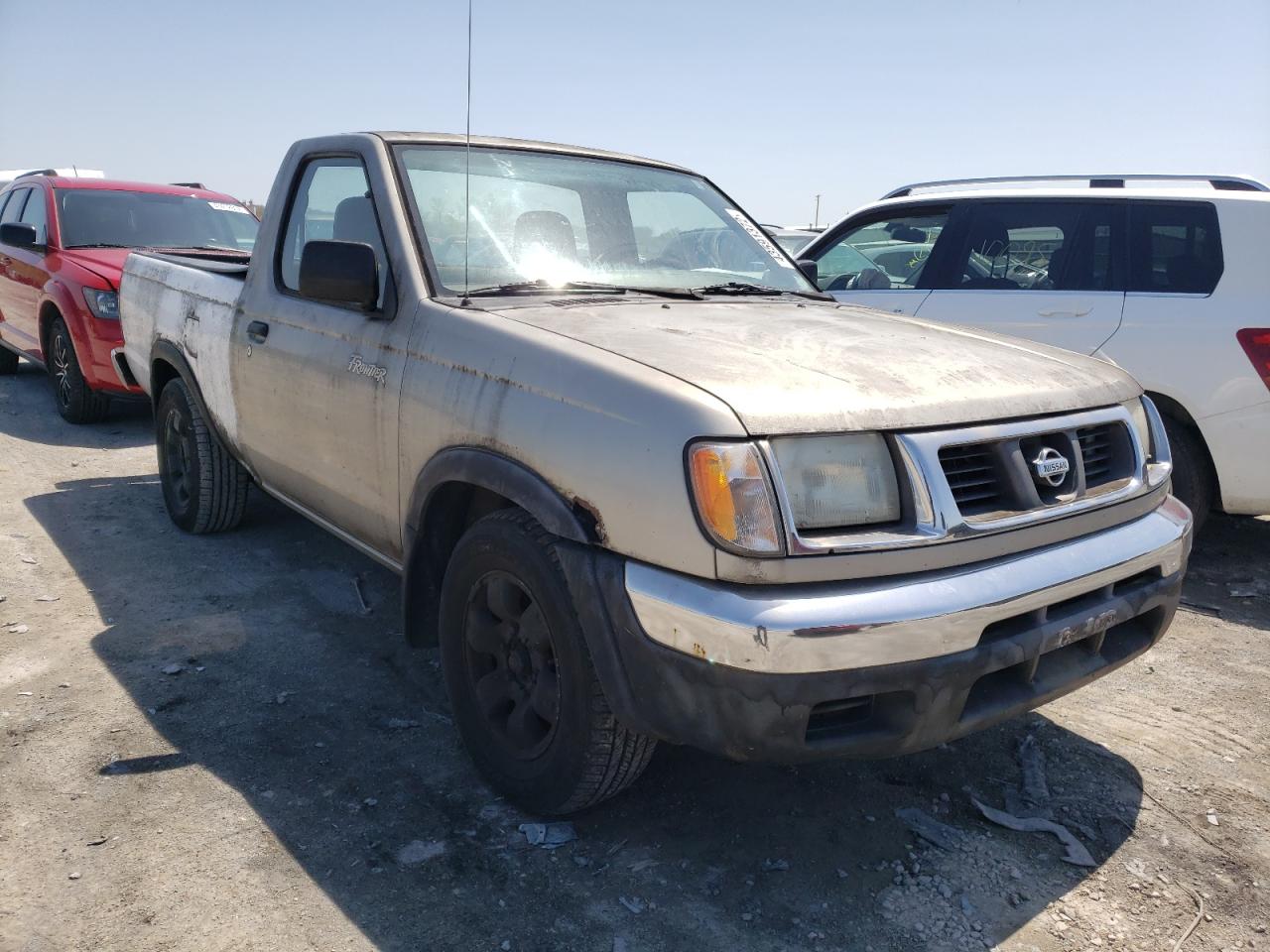 NISSAN FRONTIER X 2000 with VIN 1N6DD21S8YC370282 - Photo from auction