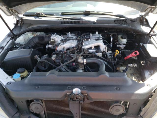 Photo 2 from auction – 2005 KIA SORENTO EX with VIN KNDJD733X55400584