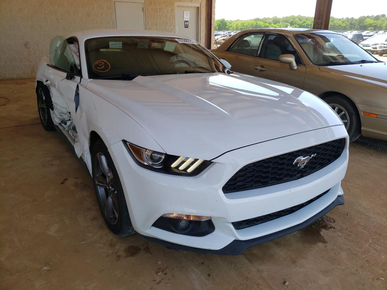 FORD MUSTANG 2017 with VIN 1FA6P8TH4H5322196 - Photo from auction