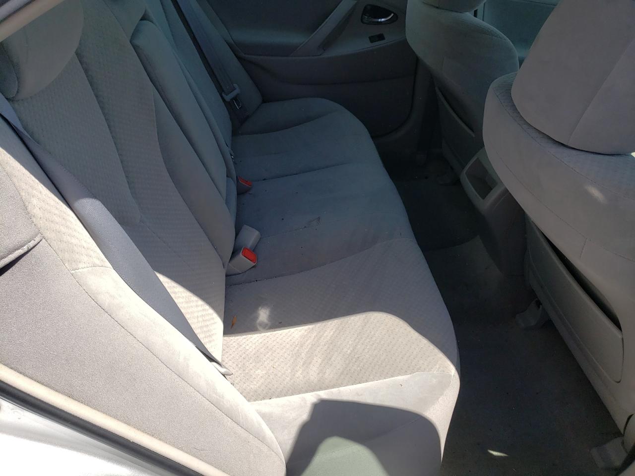 Photo 6 from auction – 2007 TOYOTA CAMRY CE with VIN 4T1BE46K77U099733