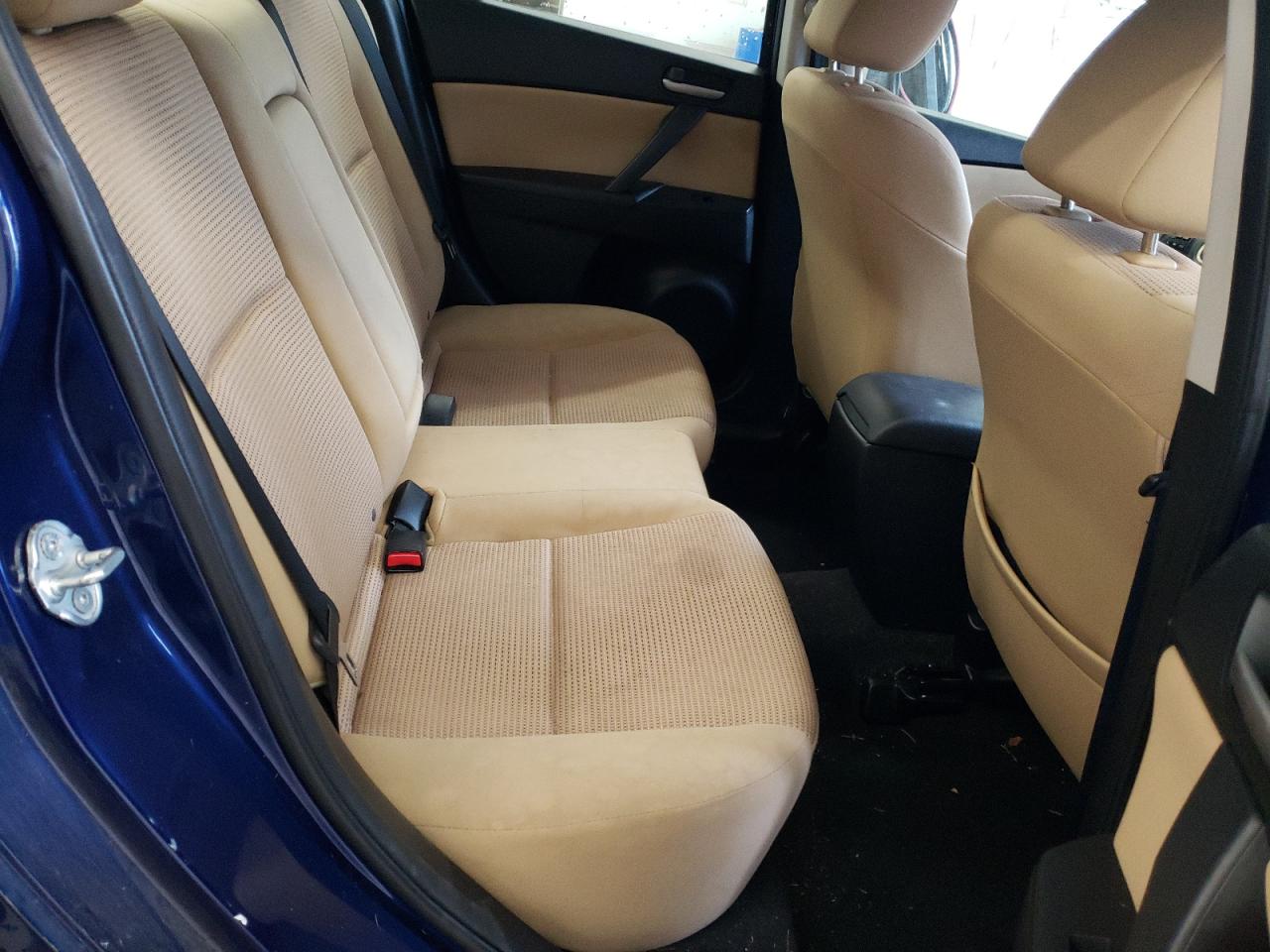 Photo 6 from auction – 2012 MAZDA 3 I with VIN JM1BL1V74C1646376