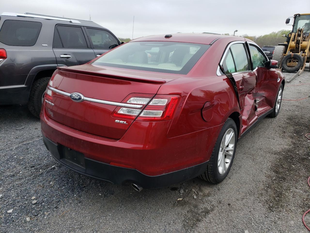 Photo 4 from auction – 2013 FORD TAURUS SEL with VIN 1FAHP2E85DG166459