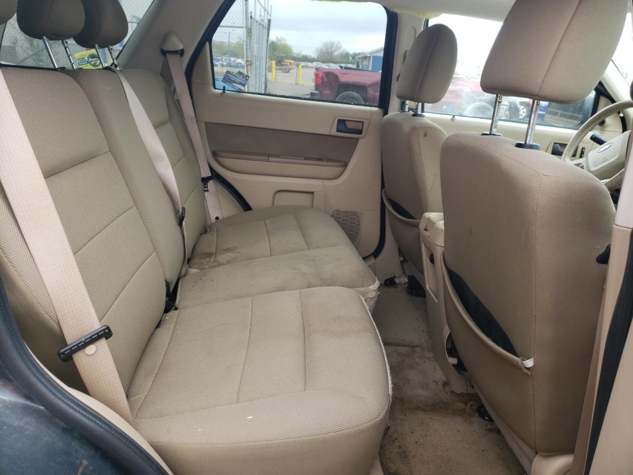 Photo 6 from auction – 2009 FORD ESCAPE XLT with VIN 1FMCU03729KC69219