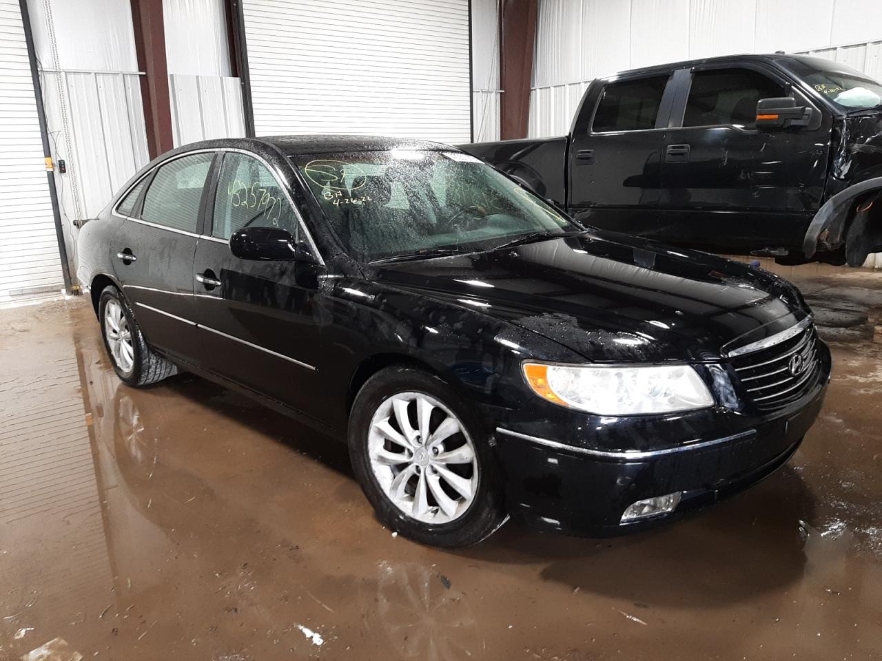 Photo 1 from auction – 2007 HYUNDAI AZERA SE with VIN KMHFC46F97A158678