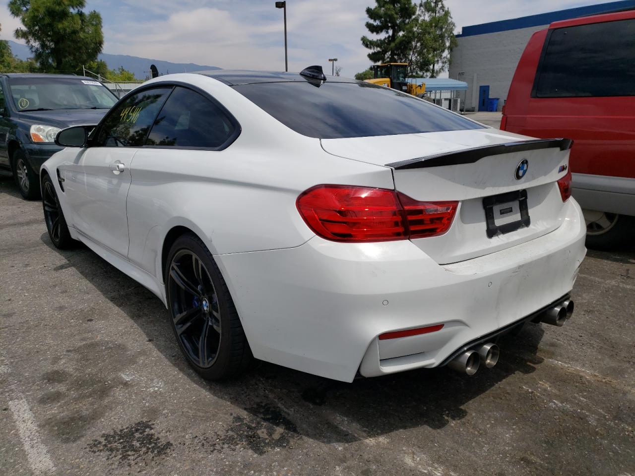 Photo 16 from auction – 2015 BMW M4 with VIN WBS3R9C56FK329449