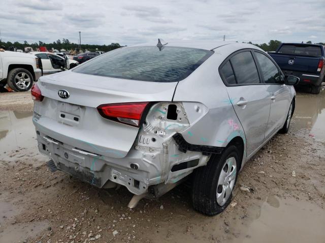 Photo 4 from auction – 2018 KIA FORTE LX with VIN 3KPFK4A75JE238538