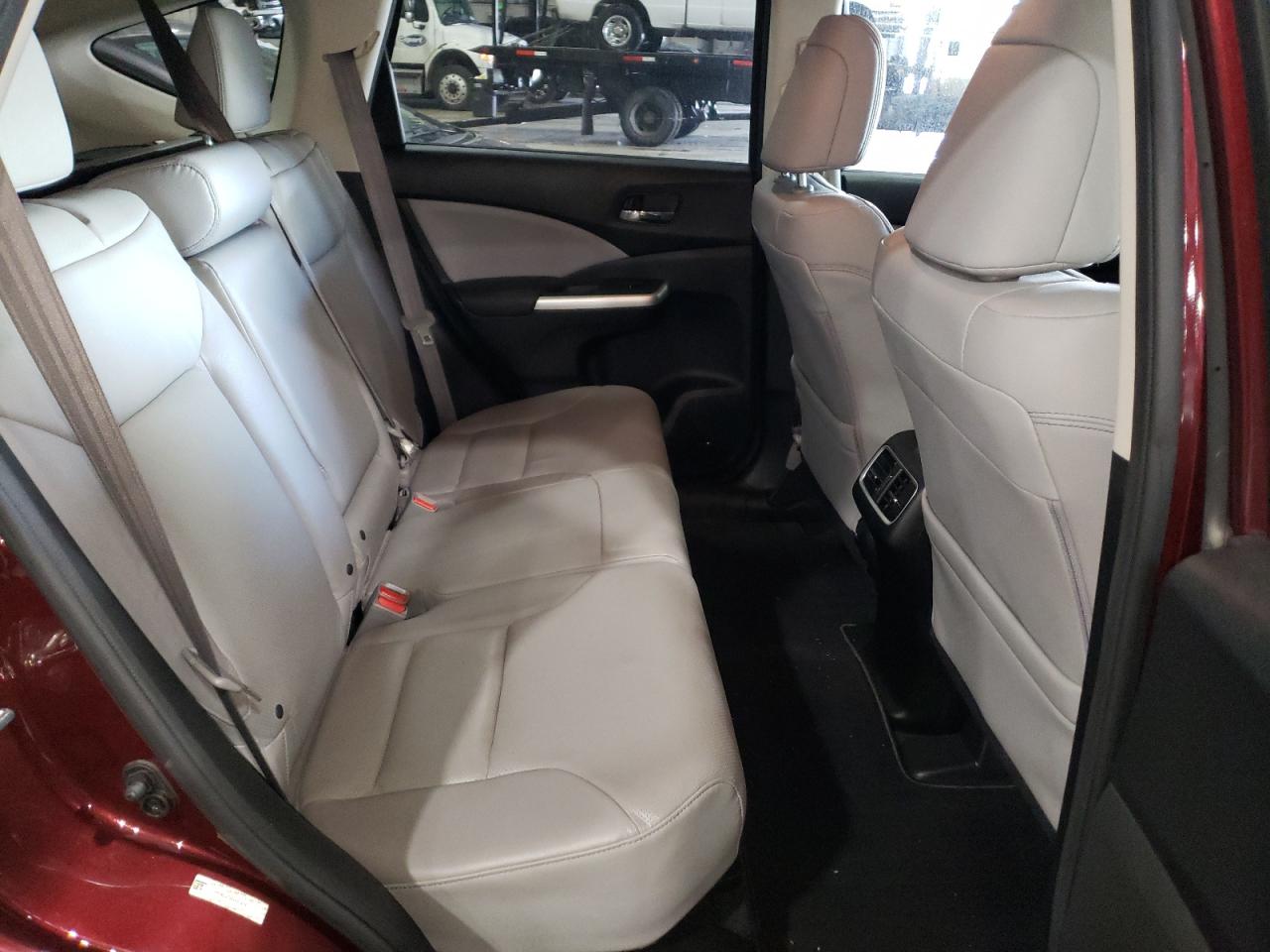 Photo 17 from auction – 2015 HONDA CR-V EXL with VIN 2HKRM4H76FH652458
