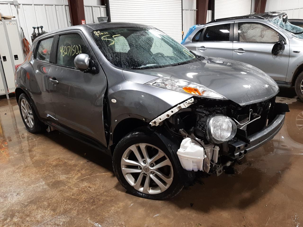 Photo 1 from auction – 2014 NISSAN JUKE S with VIN JN8AF5MV3ET482947