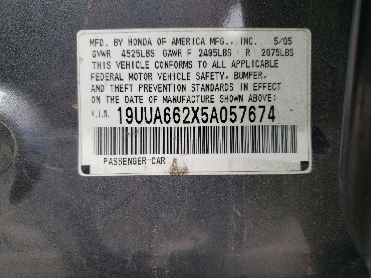 Photo 10 from auction – 2005 ACURA TL with VIN 19UUA662X5A057674